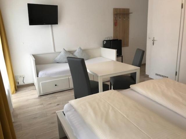 Abendruhe Hotel - Kontaktloser Check In Oberhaching Eksteriør billede
