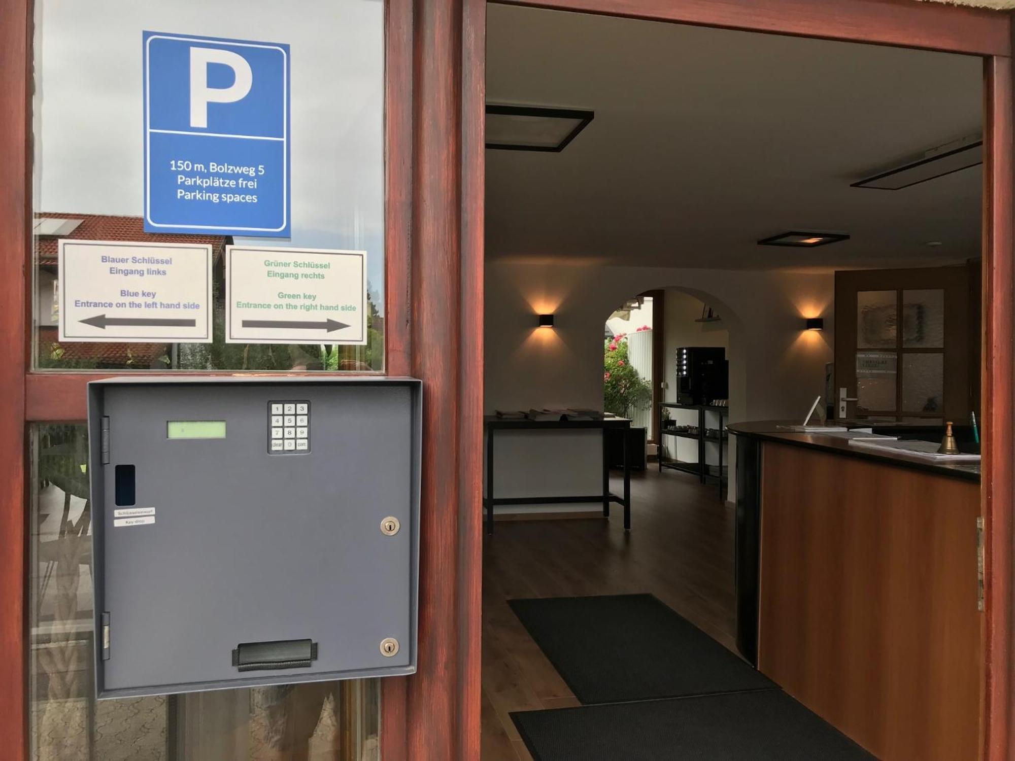 Abendruhe Hotel - Kontaktloser Check In Oberhaching Eksteriør billede